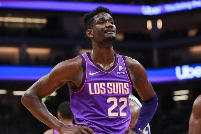 巴萨计划明夏签下哲凯赖什 作为莱万的理想接班人