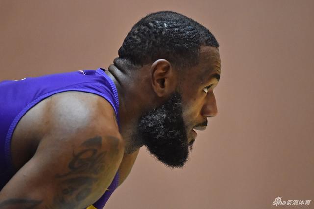 阿丘尔23+13赵柏清19+8 同曦逆转送天津14连败